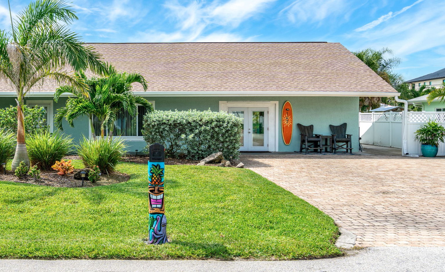 Tiki Blue Two (Beach)